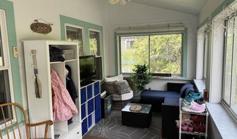 20 Rockaway Rd, Auburn, MA 01501