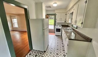 20 Huckleberry Hill Rd, Avon, CT 06001
