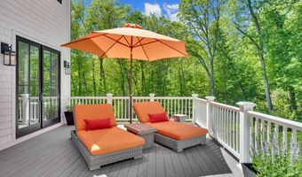16 Lia Fail Way, Cos Cob, CT 06807