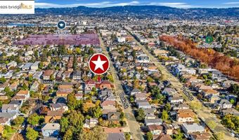 897 Oak St, Alameda, CA 94501