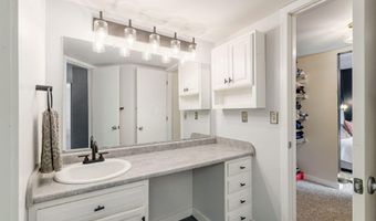743 Worthington Forest Pl, Columbus, OH 43229