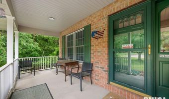 325 WOODLAND Dr, Andalusia, IL 61232