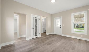 329 W 19th St, Auburn, IN 46706