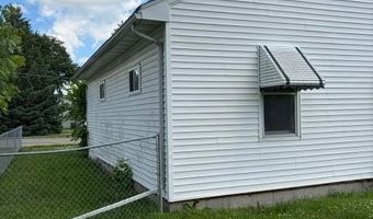 611 13th St NE, Austin, MN 55912