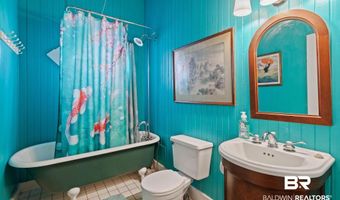 309 S Main St, Atmore, AL 36502