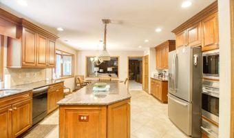 7025 Stonington Rd, Anderson Twp., OH 45230