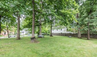 5301 WESTBARD Cir 419, Bethesda, MD 20816