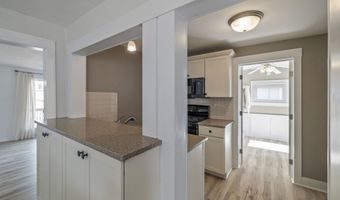 1135 Court St, Adel, IA 50003