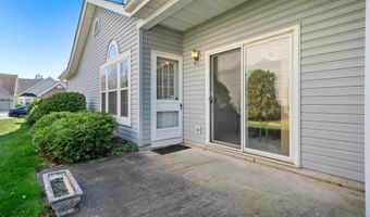 84 CHAIN Blvd, Bayville, NJ 08721