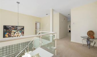 29 Dennell Dr, Lincoln, RI 02865