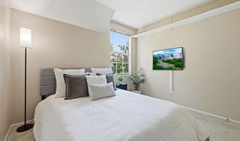 2591 Regent Rd, Carlsbad, CA 92010