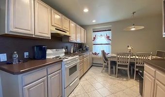 17 E 50TH St 2, Bayonne, NJ 07002
