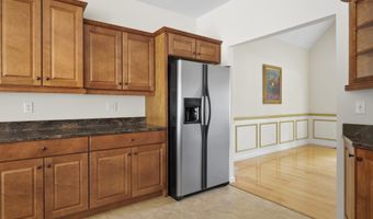 184 Windsor Dr, Auburn, NH 03032