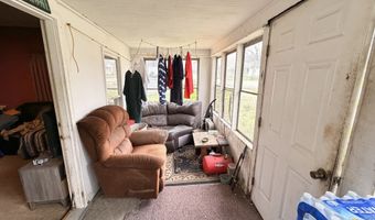 1004 N Washington St, Bicknell, IN 47512