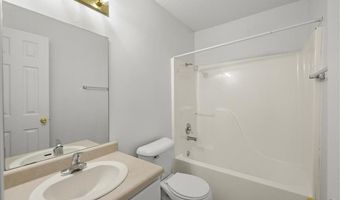 3505 SW Victoria Pl, Bentonville, AR 72712