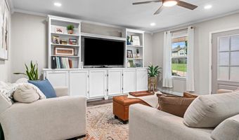 702 Dewoody Dr, Bentonville, AR 72712