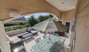 420 Nelson Ave, Beach Haven, NJ 08008