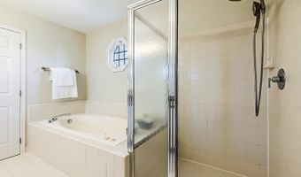 2400 Rockport Ct, Ann Arbor, MI 48103