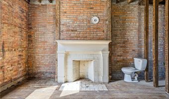 431 E Carson St, Airville, PA 15203