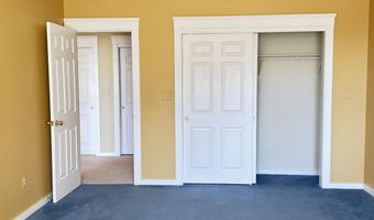480 Maple Hill Rd, Auburn, ME 04210
