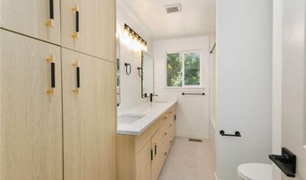 10964 SE 284th St, Auburn, WA 98092