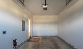 318 11TH St, Bandon, OR 97411