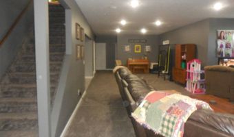 325 W Fairview St, Albion, NE 68620