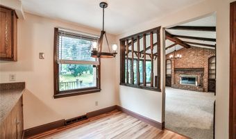 212 Robin Rd, Amherst, NY 14228