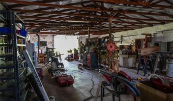 5624 N Mueller Ave, Bethany, OK 73008