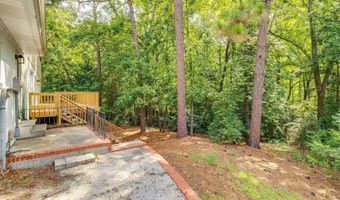 2214 Elkridge Dr, Camden, SC 29020