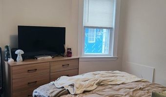 933 E Broadway 3, Boston, MA 02127