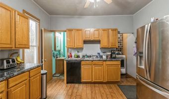 702 E Division St, Colfax, IA 50054