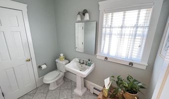 480 Maple Hill Rd, Auburn, ME 04210