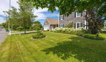 110 Commerce Rd, Barnstable, MA 02630