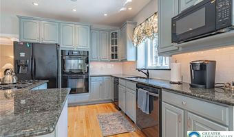 6958 Lehigh Ct, Allentown, PA 18106