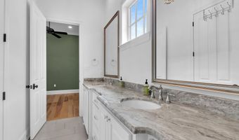 3132 Veranda View Ave, Baton Rouge, LA 70810