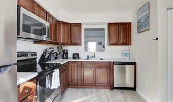 127 N Rhode Island Ave, Atlantic City, NJ 08401