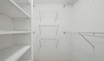 20335 W Country Club Dr 1702, Aventura, FL 33180