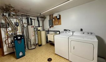1810 Lakewood Ave, Albert Lea, MN 56007