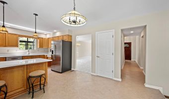 8240 Woodglen Dr, Anderson Twp., OH 45255