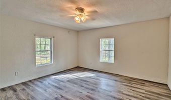 300 S US HIGHWAY 129, Bell, FL 32619