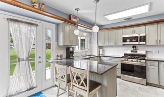 73959 Franklin Ln, Armada, MI 48005