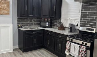 7034 S Hermitage Ave, Chicago, IL 60636