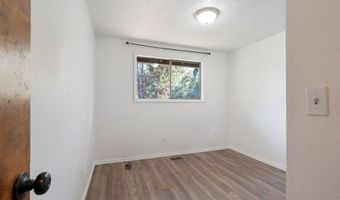 6025 SW CHERRYHILL Dr, Beaverton, OR 97008