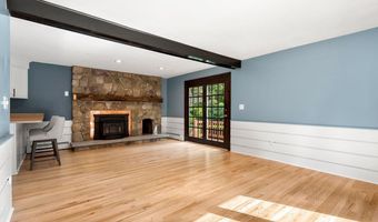 41 Gault Rd, Bedford, NH 03110