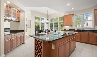 16907 HARBOUR TOWN Dr, Ashton, MD 20861