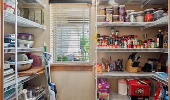 2055 Silver Maple Trl, North Liberty, IA 52317