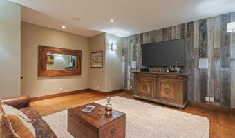 2815 N BLACK SHEEP FARM Rd, Alta, WY 83414