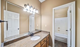 4821 OAK Crst, Bartlett, TN 38002
