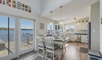 32 Cove Rd W, Bayville, NJ 08721
